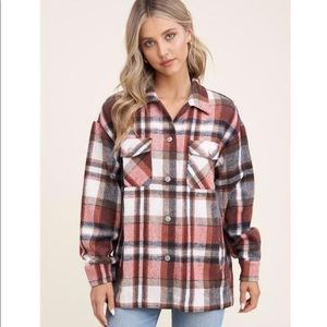 New plaid shacket. Size Small.